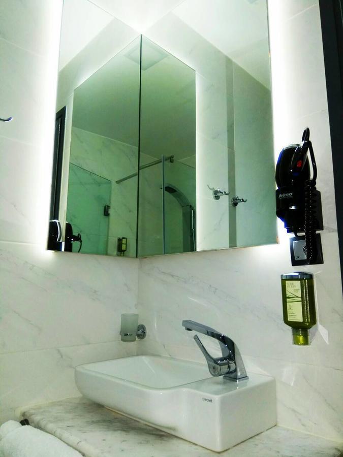 Katrin Luxury Studios Nea Moudania Bagian luar foto