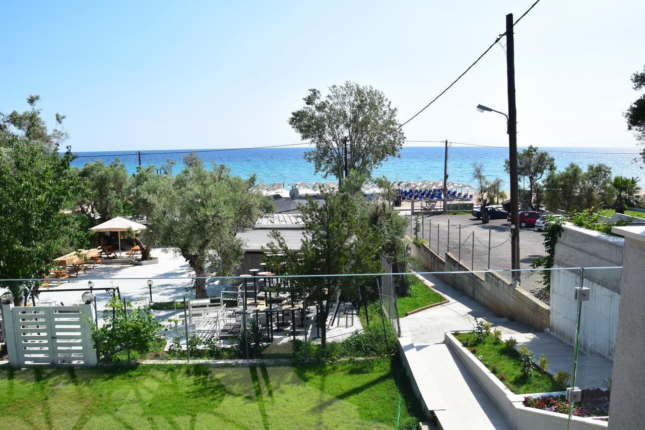 Katrin Luxury Studios Nea Moudania Bagian luar foto