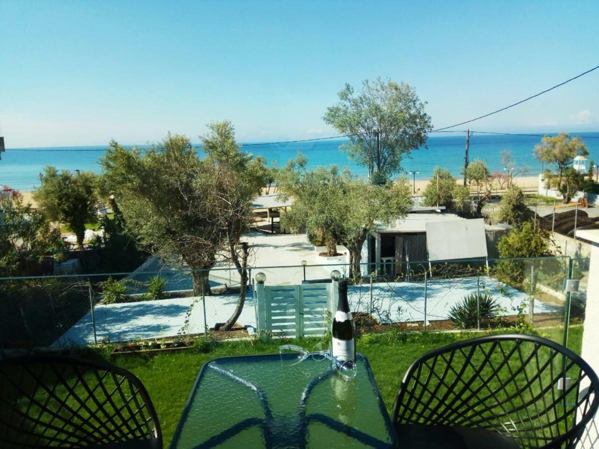Katrin Luxury Studios Nea Moudania Bagian luar foto